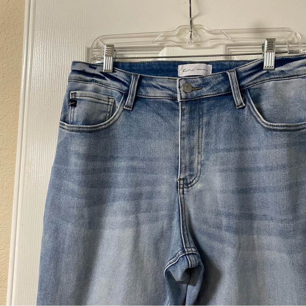 KanCan High Rise Flare Leg Light Wash Blue Women's Cotton Blend Jeans Size 31” - Picture 4 of 15